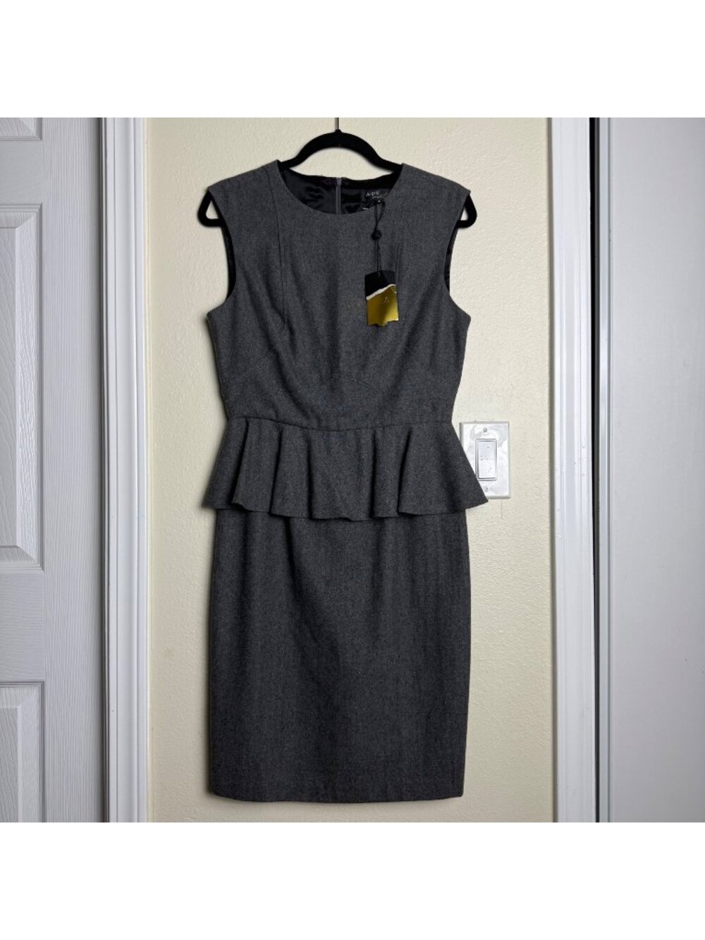 NWT A.B.S Collection Sleeveless Peplum Dress In Gray With Zipper Back Sz 6 Y2K